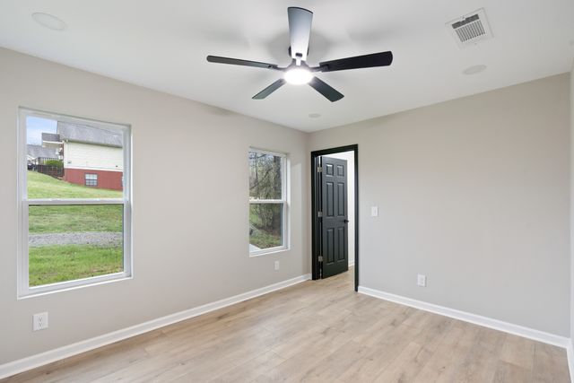 804 Martin St, Clarksville, TN 37040