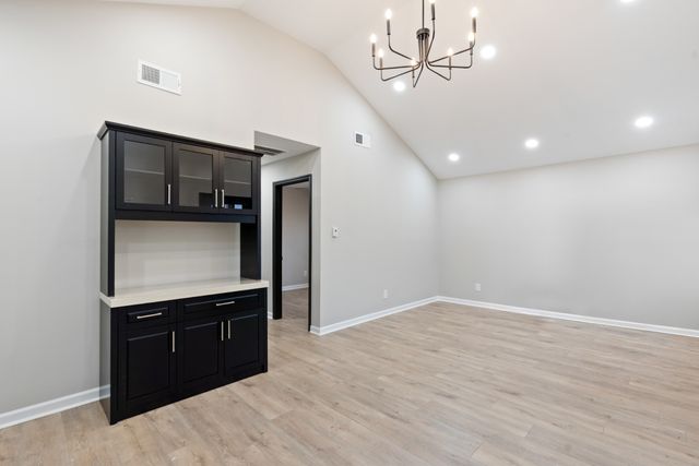 804 Martin St, Clarksville, TN 37040