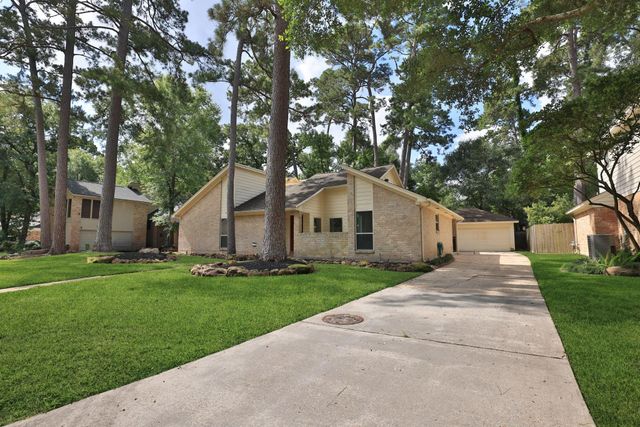2034 Lakeville Drive, Kingwood, TX 77339
