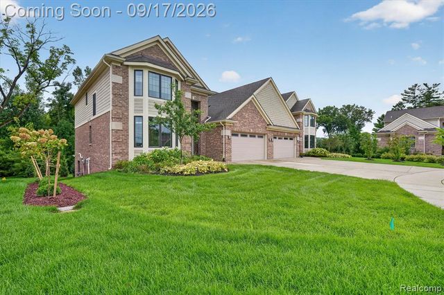 20202 Beacon Way, Northville, MI 48167