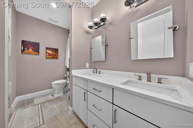 20202 Beacon Way, Northville, MI 48167