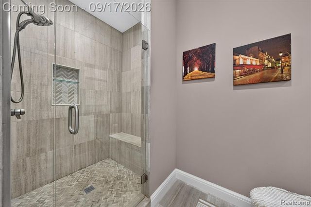 20202 Beacon Way, Northville, MI 48167