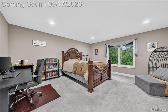 20202 Beacon Way, Northville, MI 48167