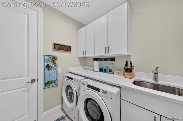 20202 Beacon Way, Northville, MI 48167