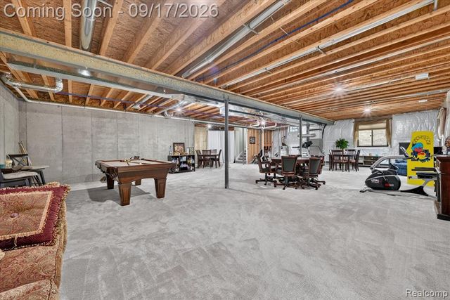 20202 Beacon Way, Northville, MI 48167