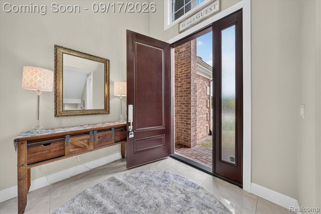 20202 Beacon Way, Northville, MI 48167
