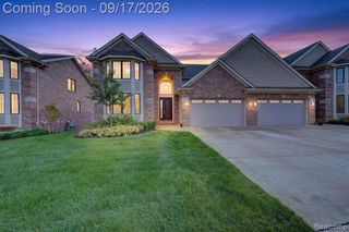 20202 Beacon Way, Northville, MI 48167