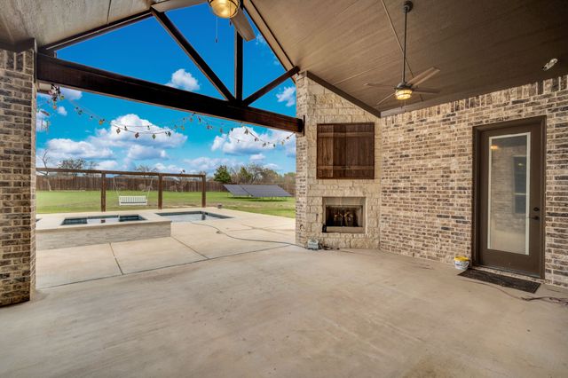 1211 Bosque Lane, Midlothian, TX 76065