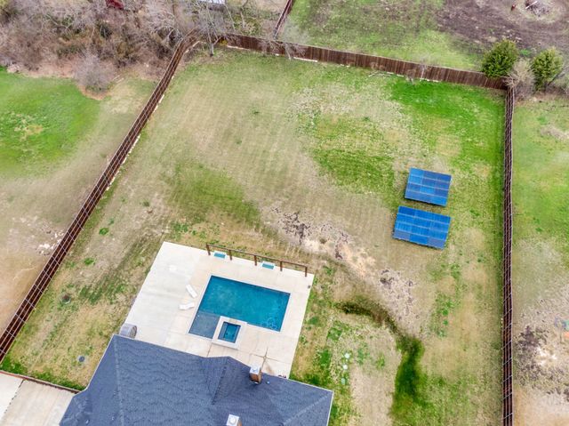 1211 Bosque Lane, Midlothian, TX 76065