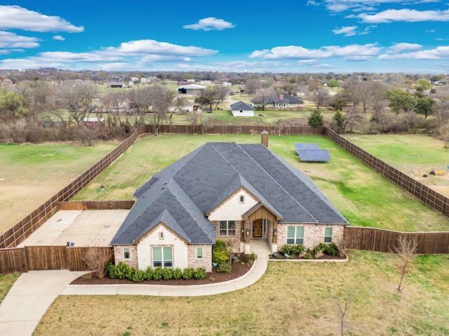 1211 Bosque Lane, Midlothian, TX 76065