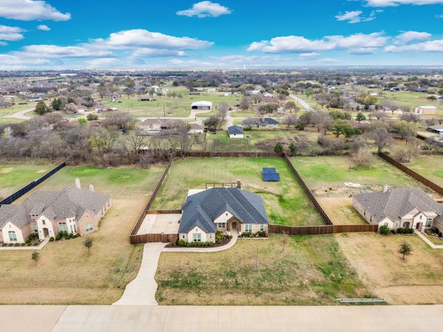 1211 Bosque Lane, Midlothian, TX 76065