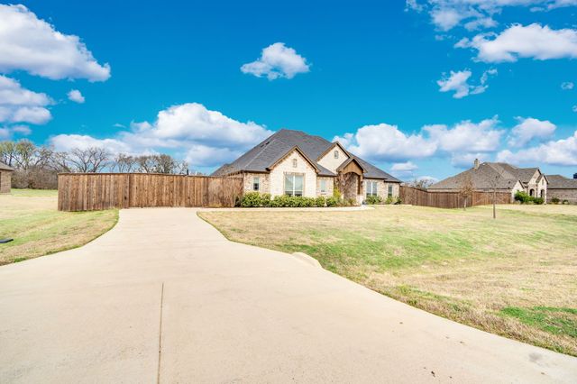 1211 Bosque Lane, Midlothian, TX 76065