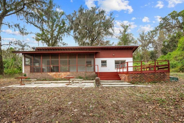 17466 LAKE IOLA ROAD, Dade City, FL 33523