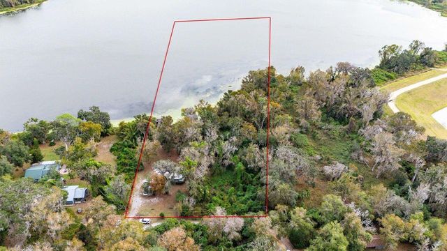 17466 LAKE IOLA ROAD, Dade City, FL 33523