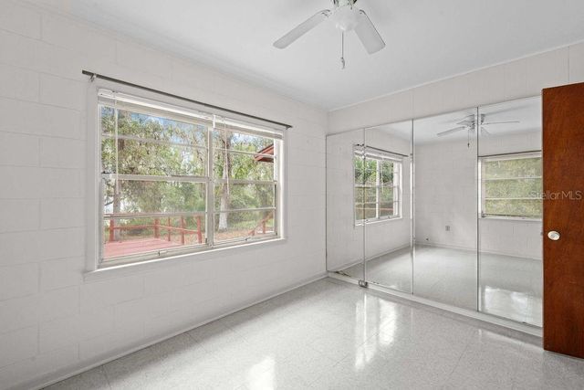 17466 LAKE IOLA ROAD, Dade City, FL 33523