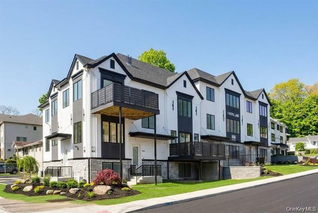 1 Hopal Lane 203, Monsey, NY 10952