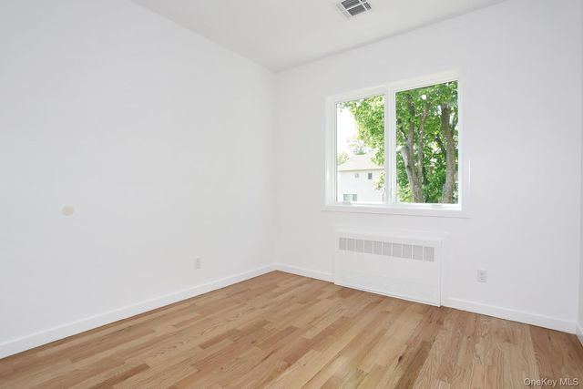 1 Hopal Lane 203, Monsey, NY 10952