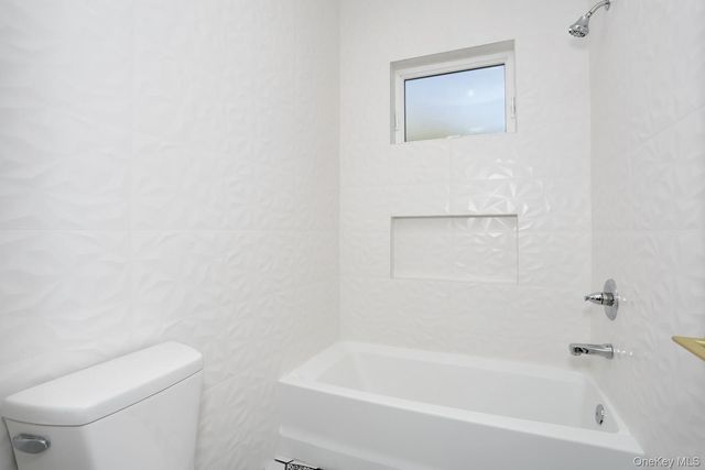 1 Hopal Lane 203, Monsey, NY 10952