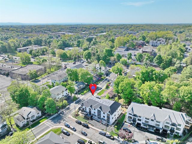 1 Hopal Lane 203, Monsey, NY 10952