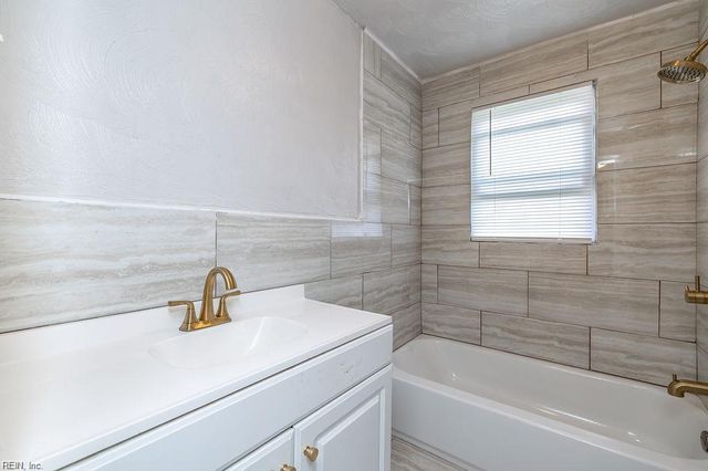 1861 Nansemond PW, Suffolk, VA 23434