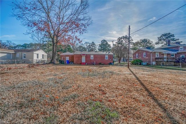 1861 Nansemond PW, Suffolk, VA 23434