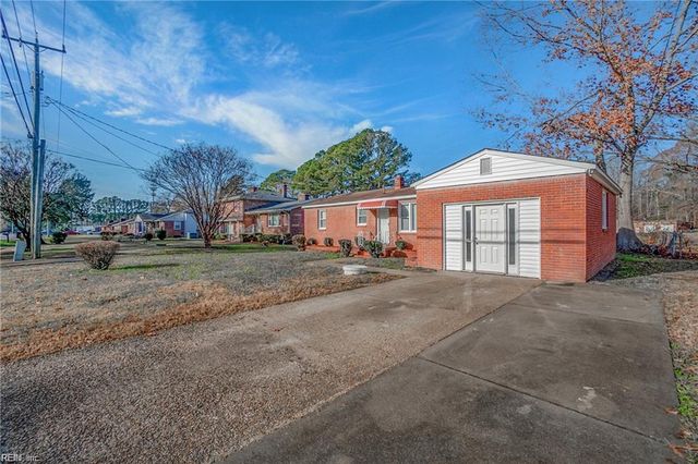 1861 Nansemond PW, Suffolk, VA 23434