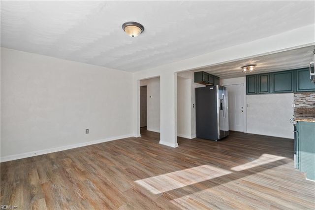 1861 Nansemond PW, Suffolk, VA 23434