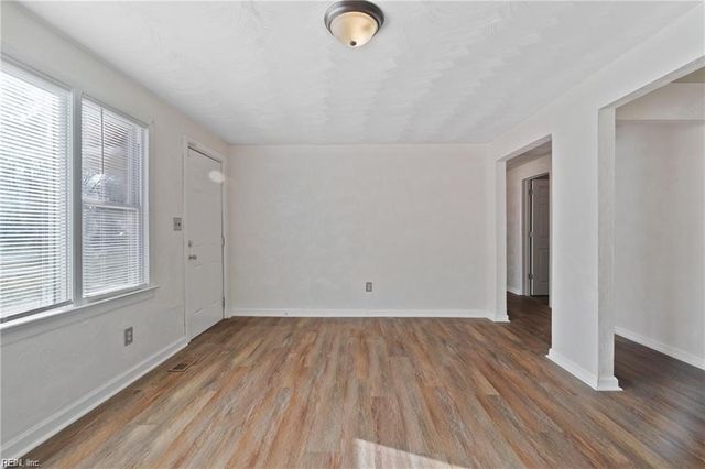 1861 Nansemond PW, Suffolk, VA 23434