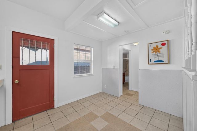 2940 36th Ave, Sacramento, CA 95824
