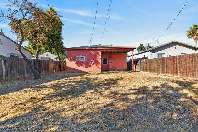 2940 36th Ave, Sacramento, CA 95824