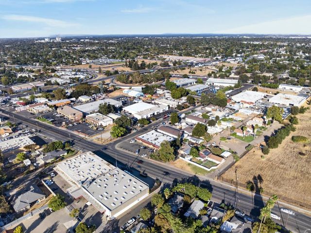 2940 36th Ave, Sacramento, CA 95824