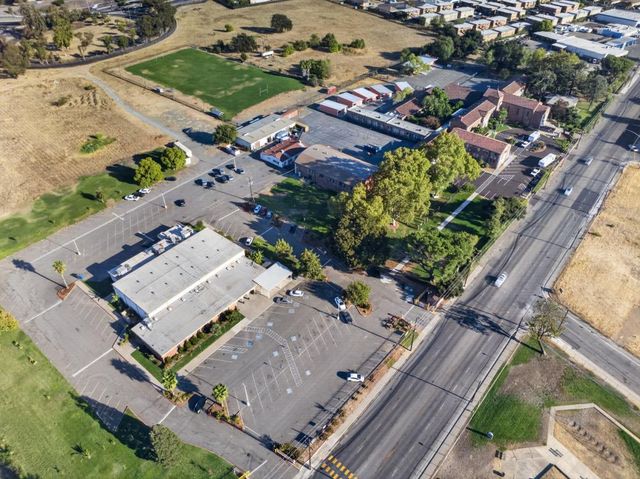 2940 36th Ave, Sacramento, CA 95824