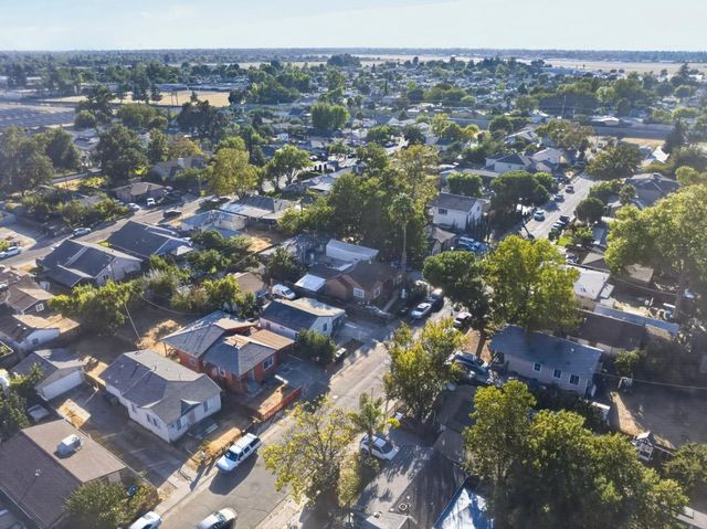 2940 36th Ave, Sacramento, CA 95824