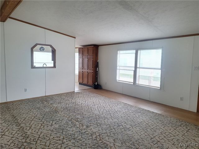 1461 Center Drive, Alden, NY 14004