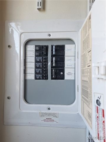 1461 Center Drive, Alden, NY 14004