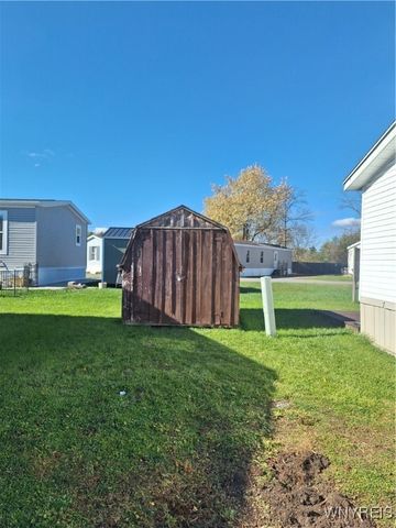 1461 Center Drive, Alden, NY 14004