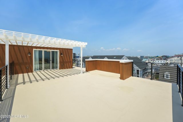 33 Hamilton Avenue Unit 7, Seaside Heights, NJ 08751