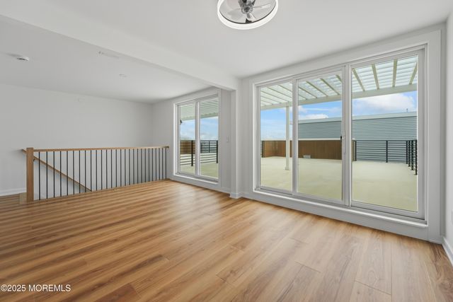 33 Hamilton Avenue Unit 7, Seaside Heights, NJ 08751