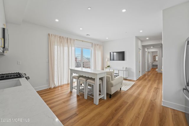 33 Hamilton Avenue Unit 7, Seaside Heights, NJ 08751