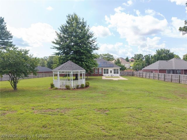 1318 Taos Drive, Van Buren, AR 72956