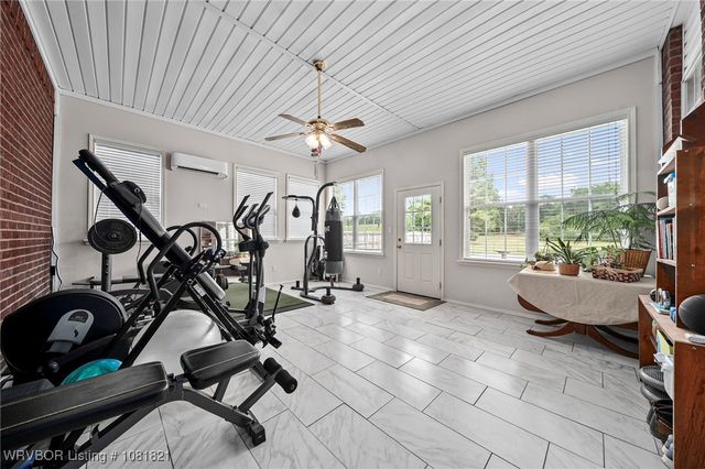 1318 Taos Drive, Van Buren, AR 72956