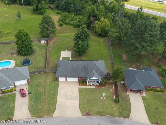 1318 Taos Drive, Van Buren, AR 72956