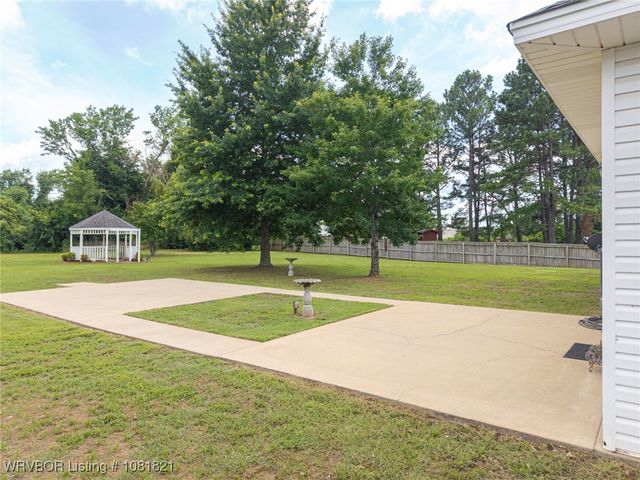 1318 Taos Drive, Van Buren, AR 72956