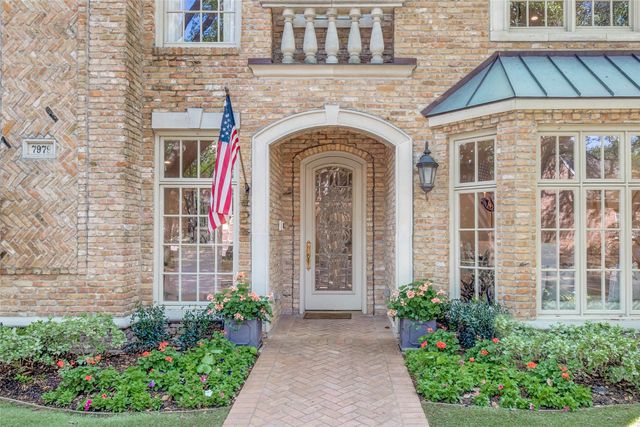 7979 Caruth Court, Dallas, TX 75225