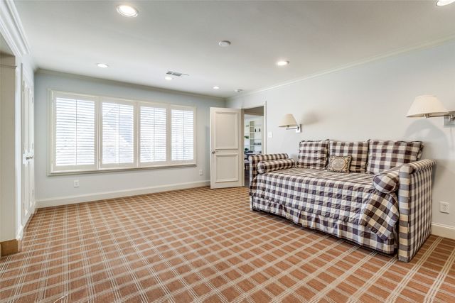 7979 Caruth Court, Dallas, TX 75225