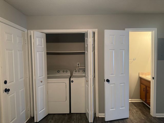540 Hietts Ln Apt 8, Clarksville, TN 37043