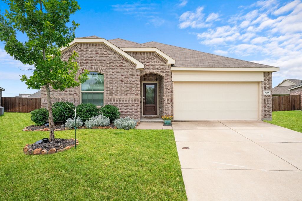 4917 Woodloch Drive, Princeton, TX 75407