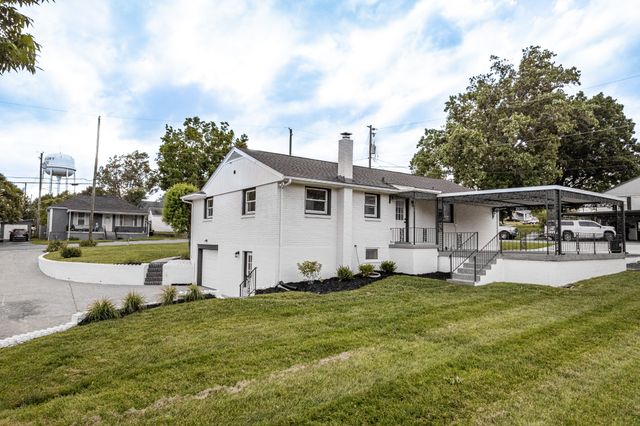 601 Jones St, Old Hickory, TN 37138