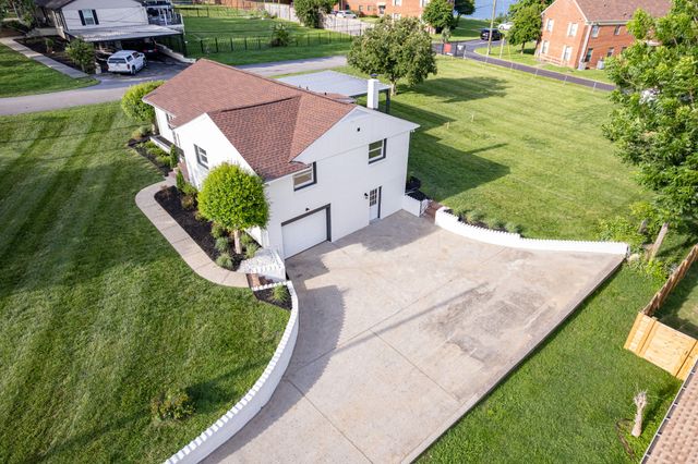 601 Jones St, Old Hickory, TN 37138