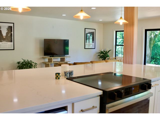 9615 Sw OMARA St, Portland, OR 97223